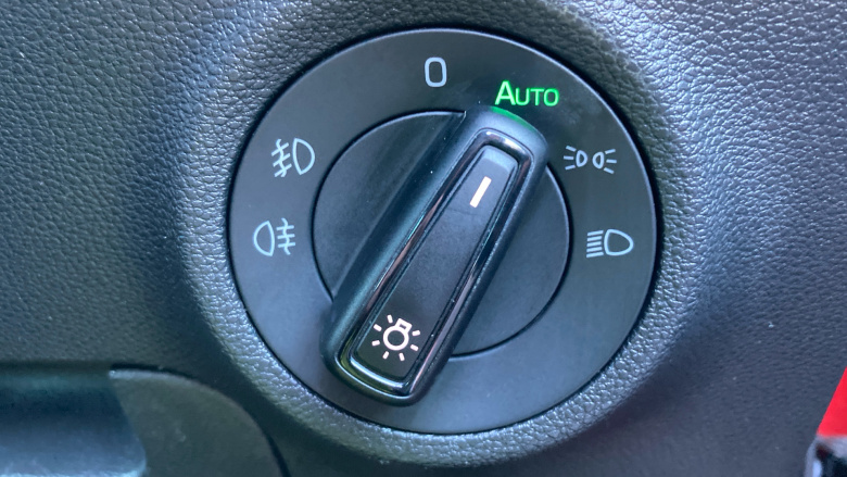 Skoda Karoq 1.5 TSI Sport Line 4x4 5dr DSG Petrol Estate